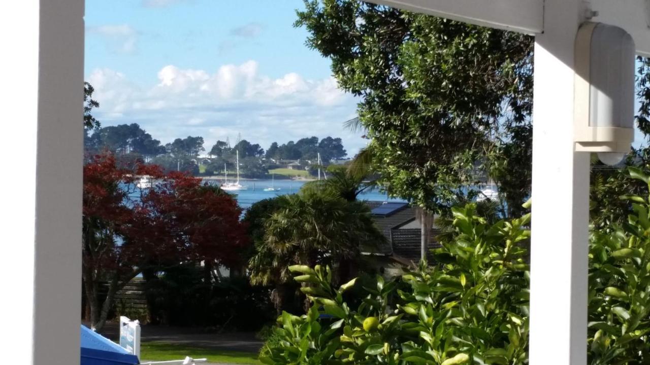 Blue Water Motel Tairua Exterior photo