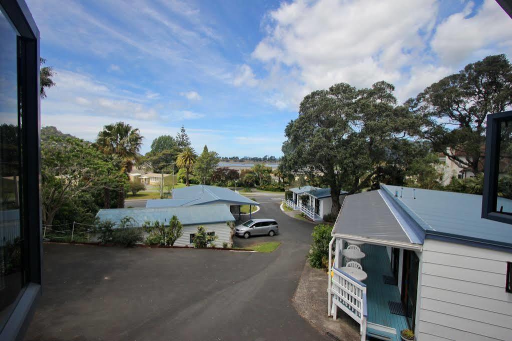 Blue Water Motel Tairua Exterior photo