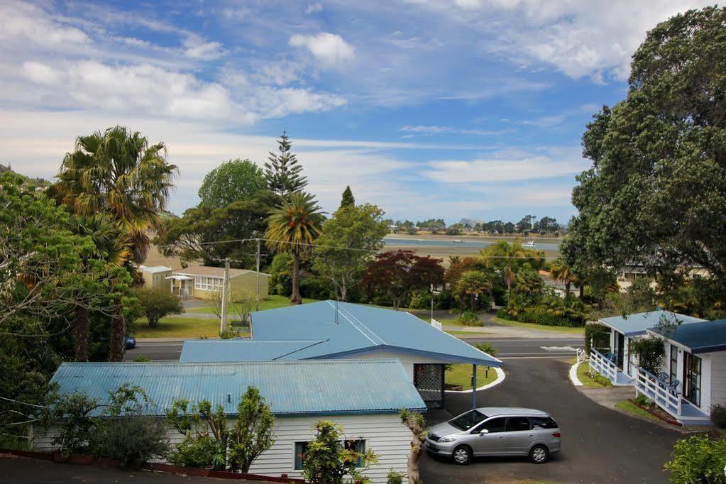 Blue Water Motel Tairua Exterior photo